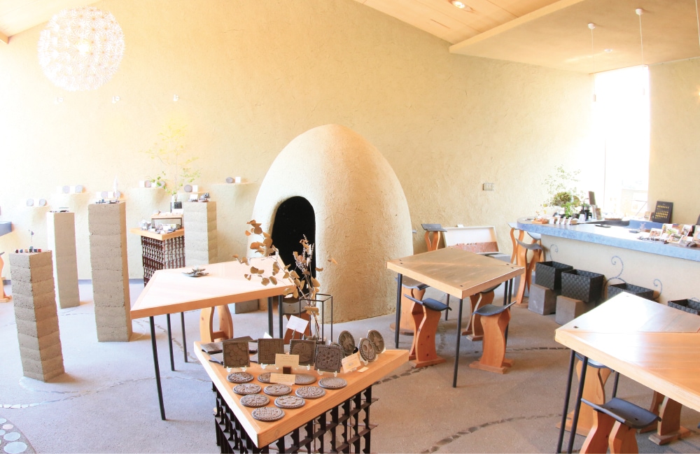 GALLERY 土坐